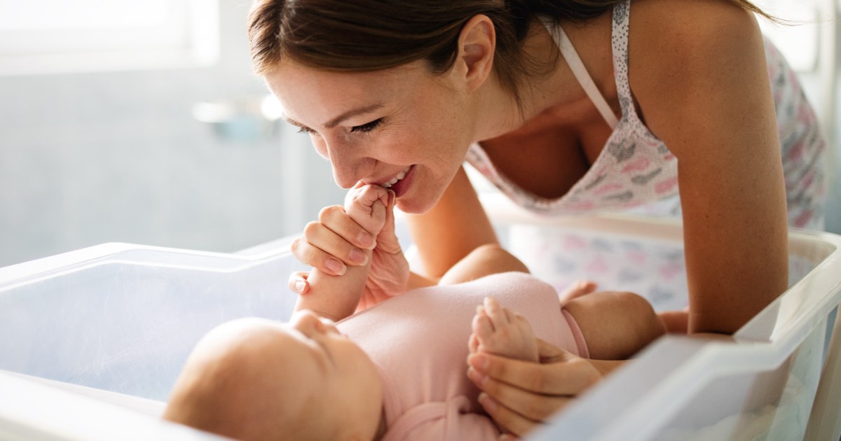 Die beliebtesten Babynamen 2023: Emilia & Paul