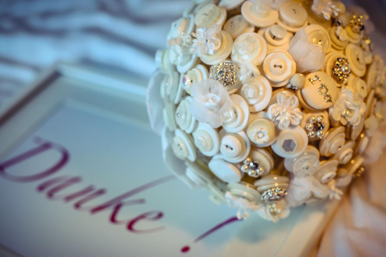 Hochzeit ideen für einladungen und tischkärtchen babyforum.at Steirische tischdeko für hochzeit