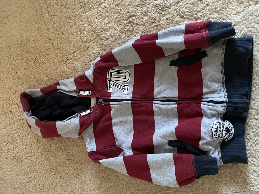 mdl9f707elmq.webp