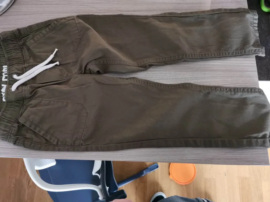 2qi3ek713816.webp