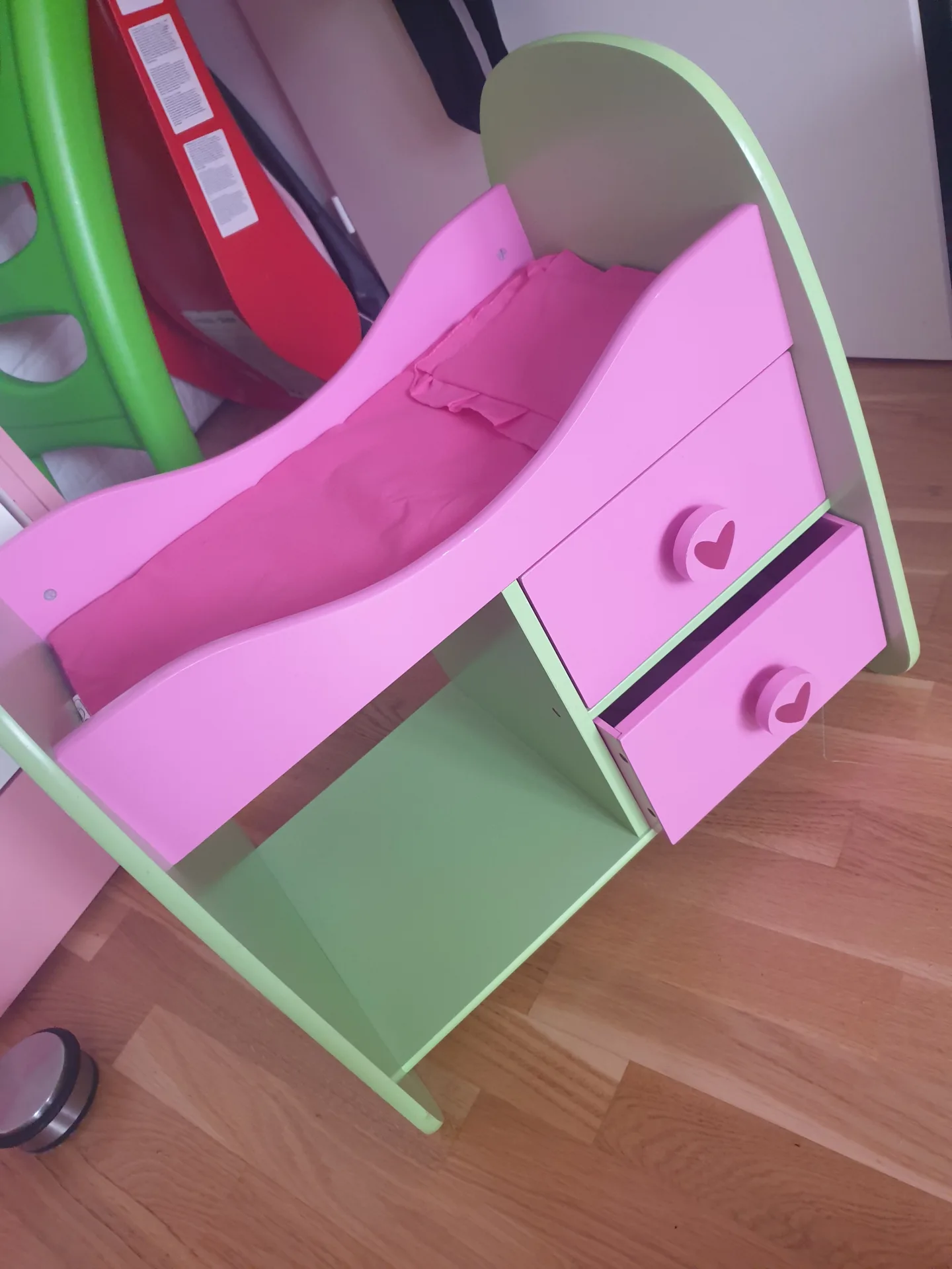 9hmsl62xonv9.webp