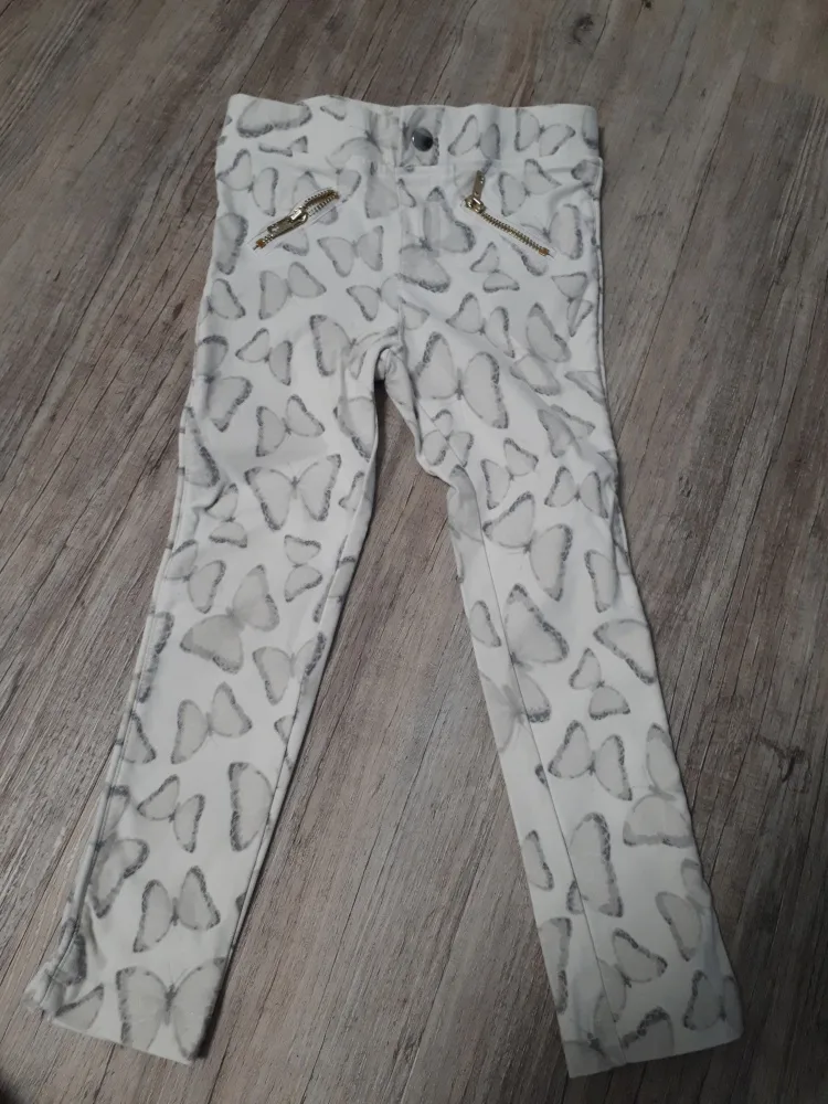 nt7m4i15448g.webp