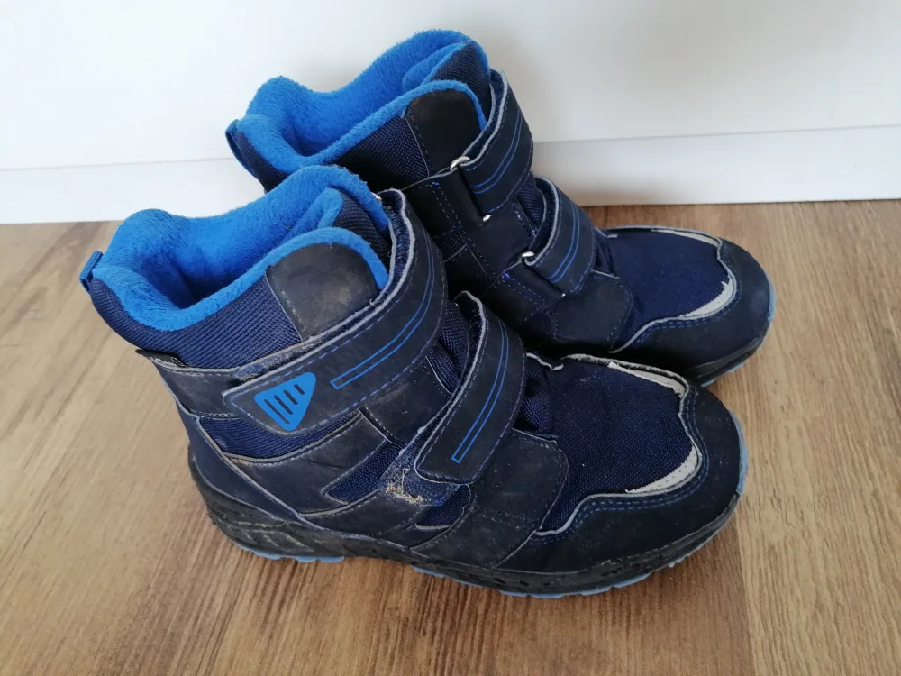 3eszg8746yhj.webp
