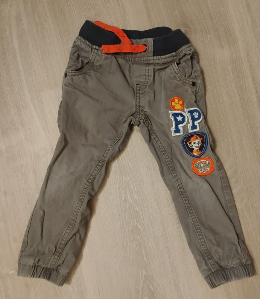 kp7eoz91pzgj.jpg