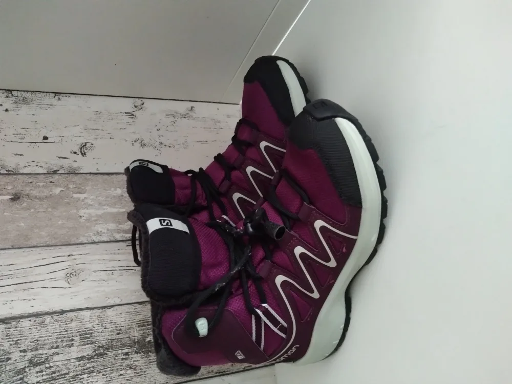 v2vao8ypcbt0.webp
